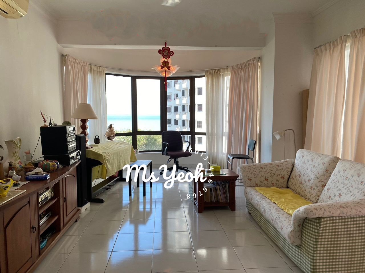 Twin Towers 2 Rooms 924sf Seaview - photo 2