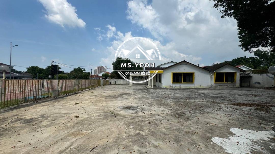 Georgetown commercial unit facing mainroad - photo 3