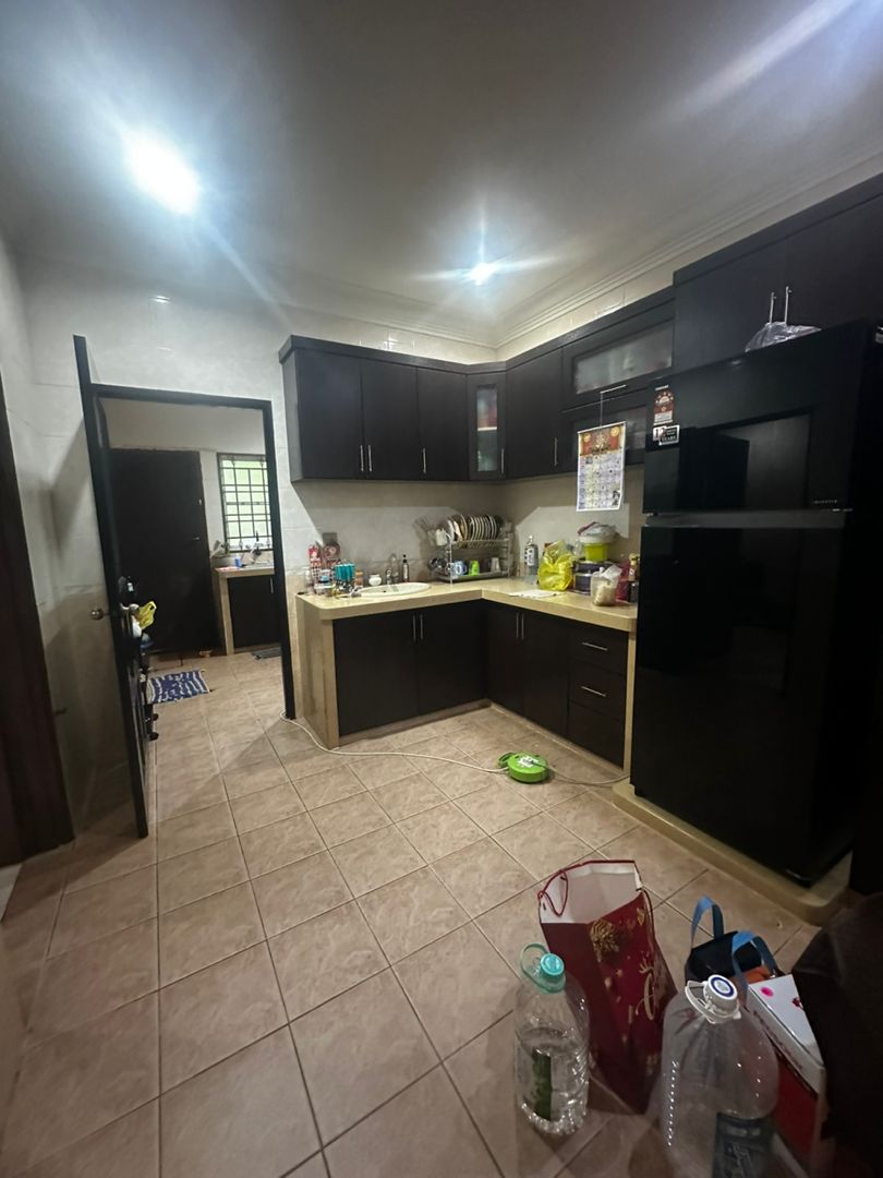 Double storey House for Sale in Bayu Perdana - photo 4