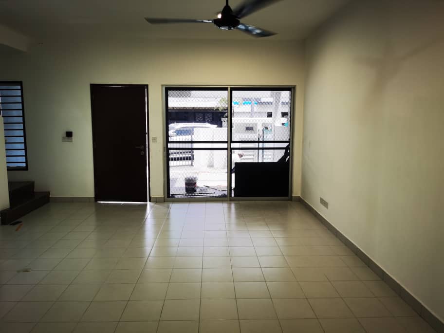 Double storey house for SALE in Bandar Mahkota - photo 5