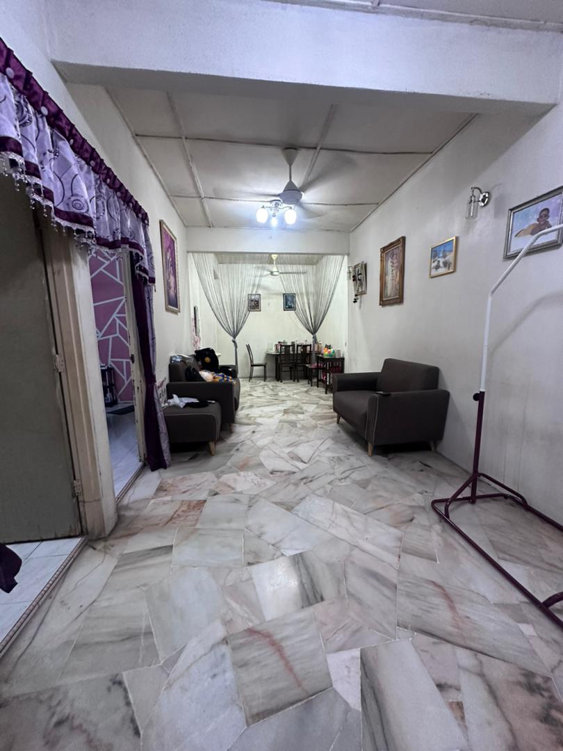 Single storey renovated for SALE in kg Jawa - photo 4