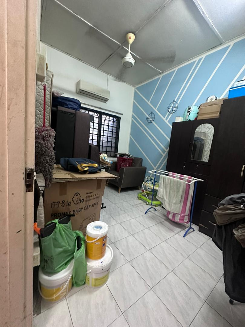 Single storey renovated for SALE in kg Jawa - photo 5