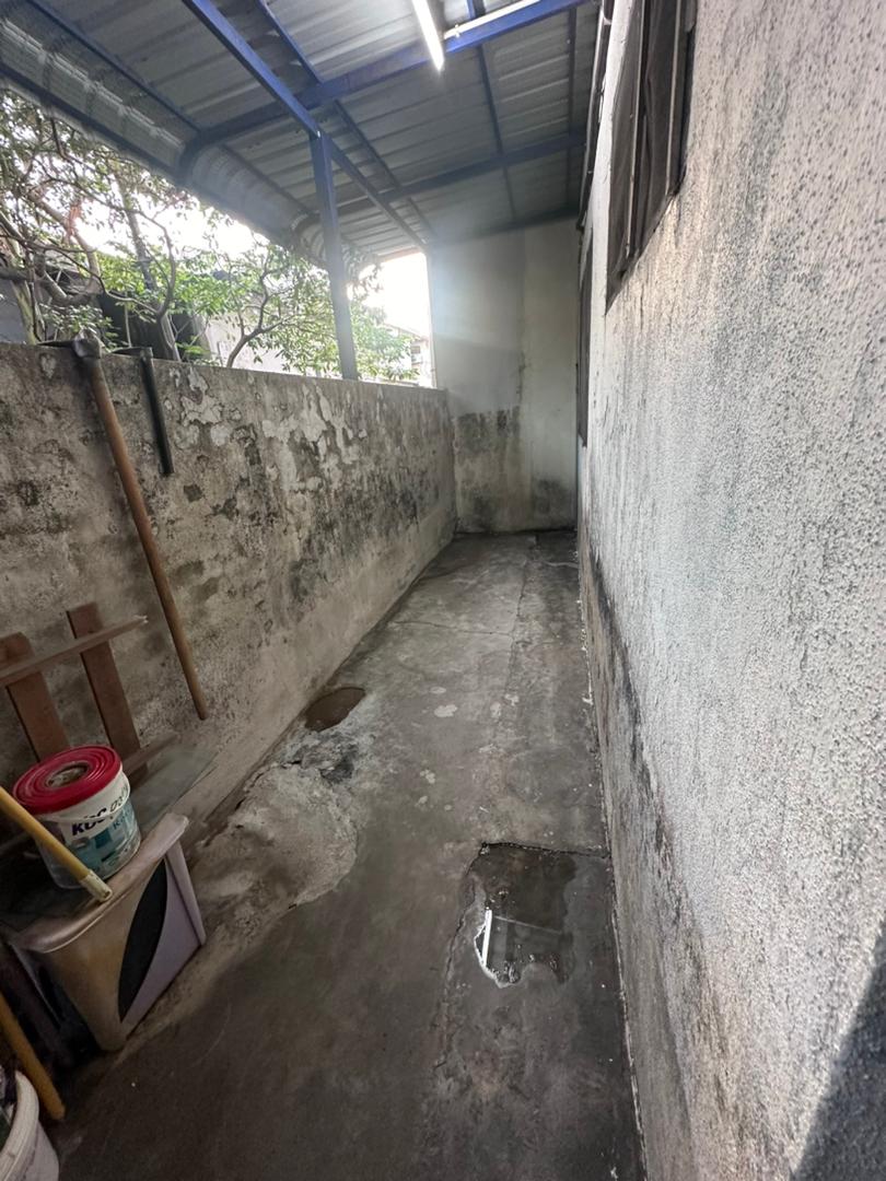 Single storey renovated for SALE in kg Jawa - photo 9