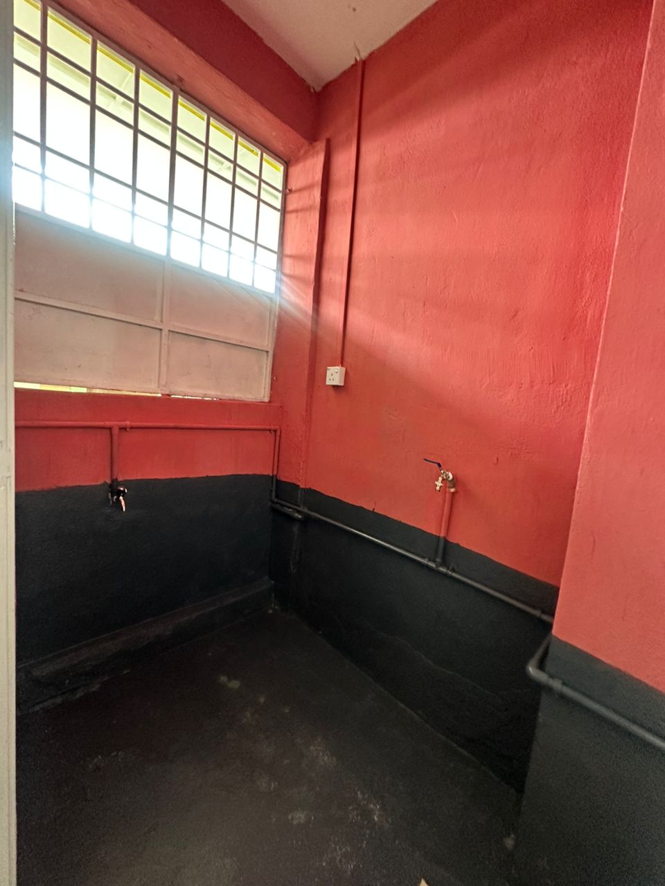 Newly refurbished Bukit Tinggi 1 flat for Sale - photo 4