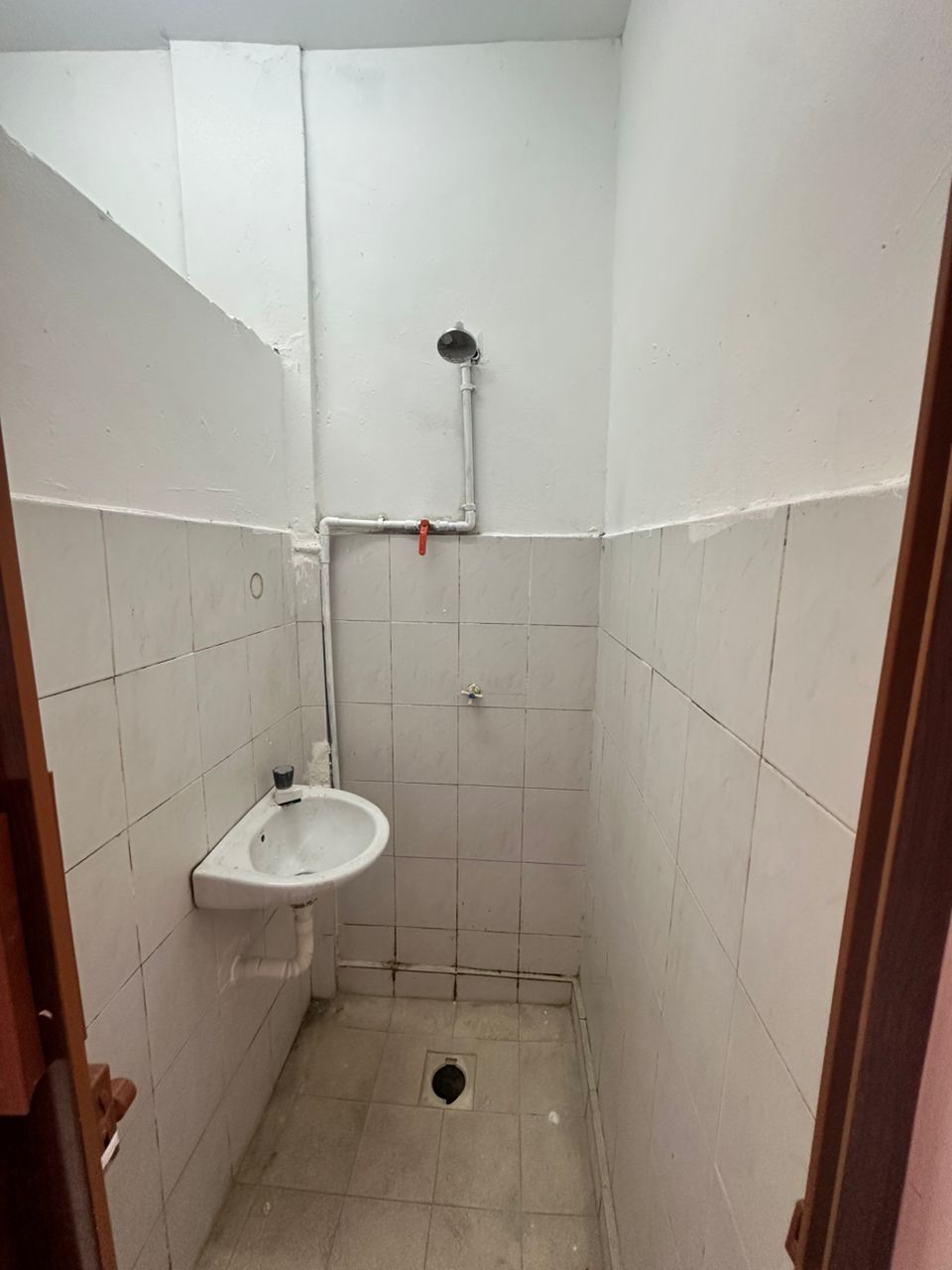 Newly refurbished Bukit Tinggi 1 flat for Sale - photo 9