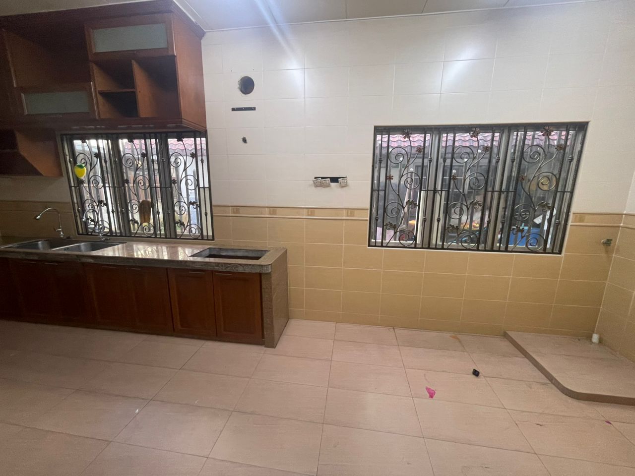 DOUBLE STOREY SEMI D HOUSE FOR SALE, TMN SRI MEWAH - photo 9