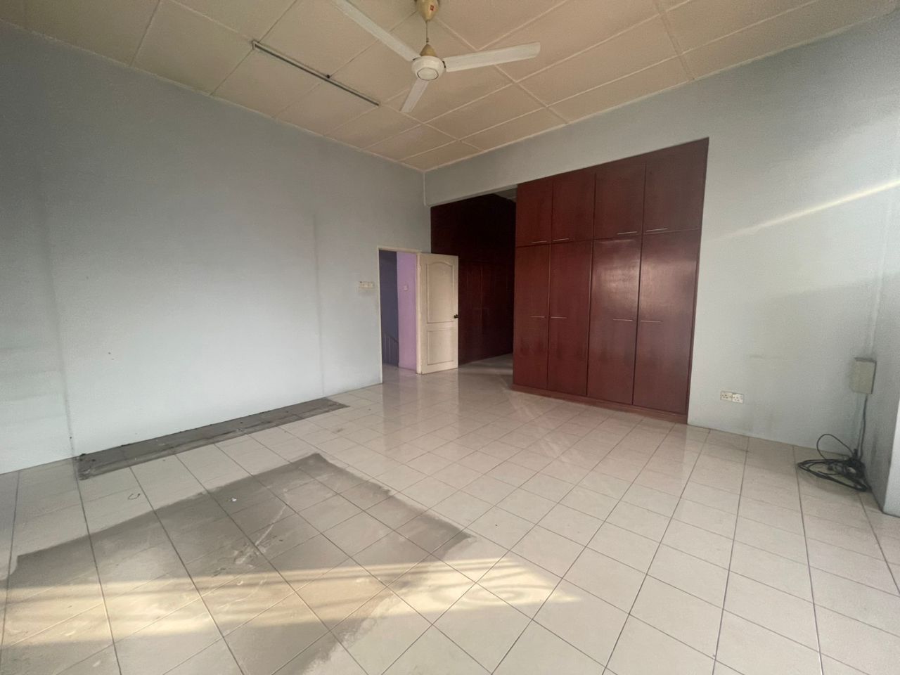 DOUBLE STOREY SEMI D HOUSE FOR SALE, TMN SRI MEWAH - photo 13