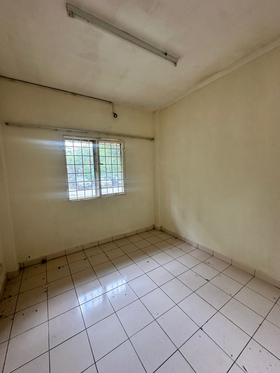 GROUND FLR TROPIKA APARTMENT BUKIT TINGGI FOR Rent - photo 6