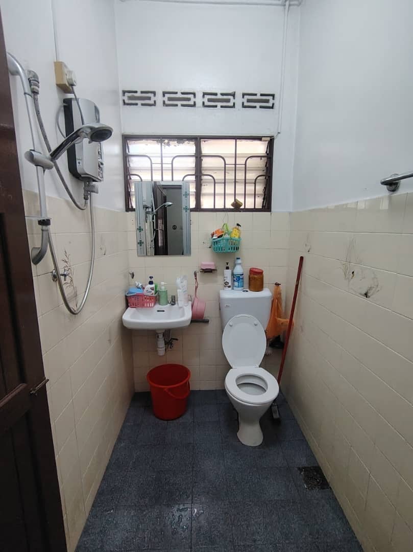 Double storey house for sale in Jln Keriang Klang - photo 5
