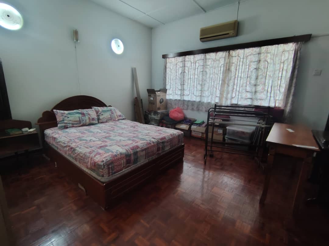 Double storey house for sale in Jln Keriang Klang - photo 11