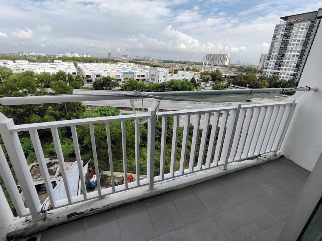 RENOVATED BSP SKYPARK BIG UNIT FOR RENT - photo 12