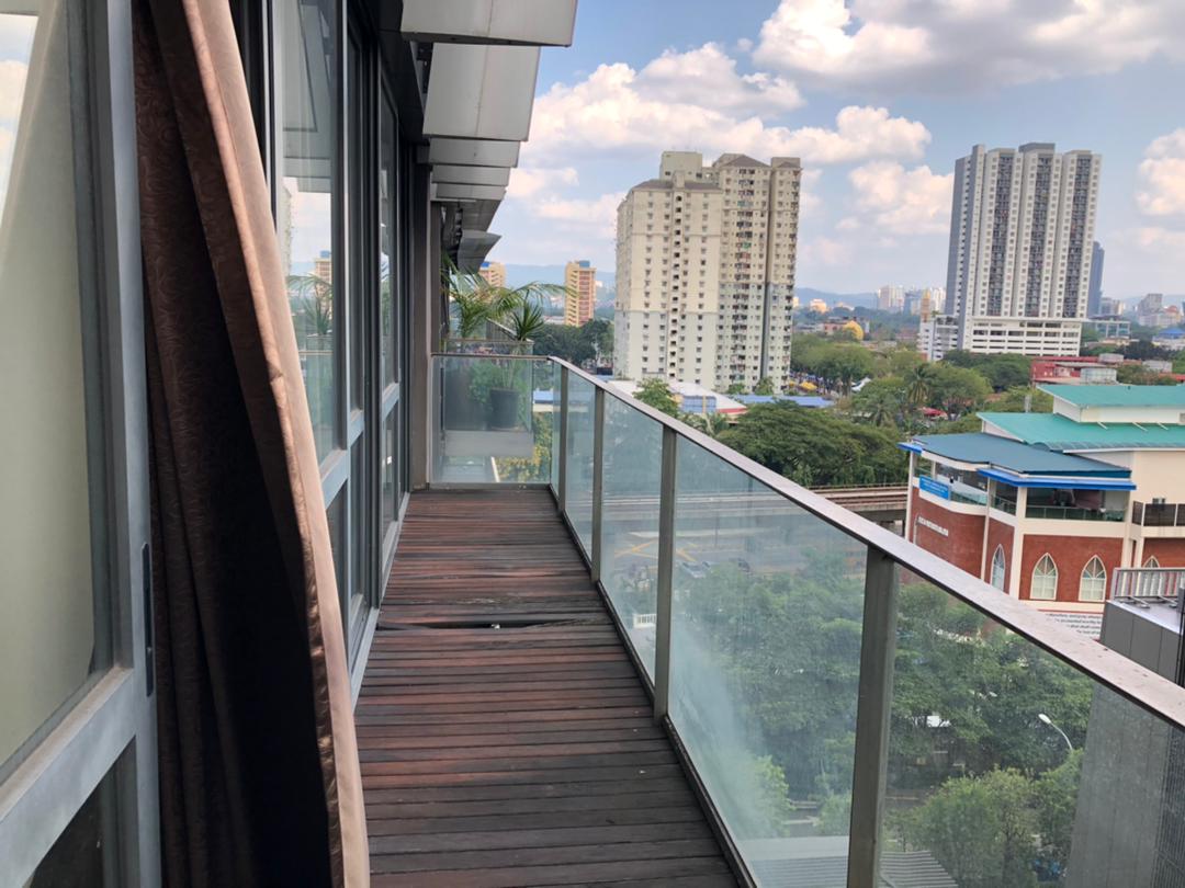 Capers PF Balcony - photo 4