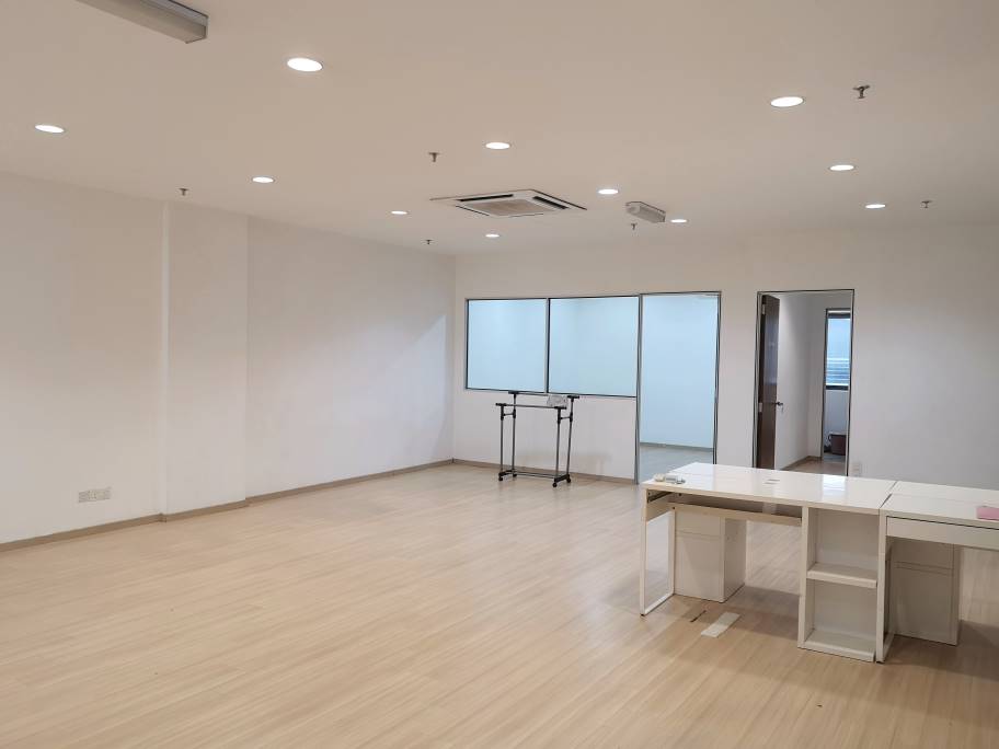 Office Setiawalk Puc ...