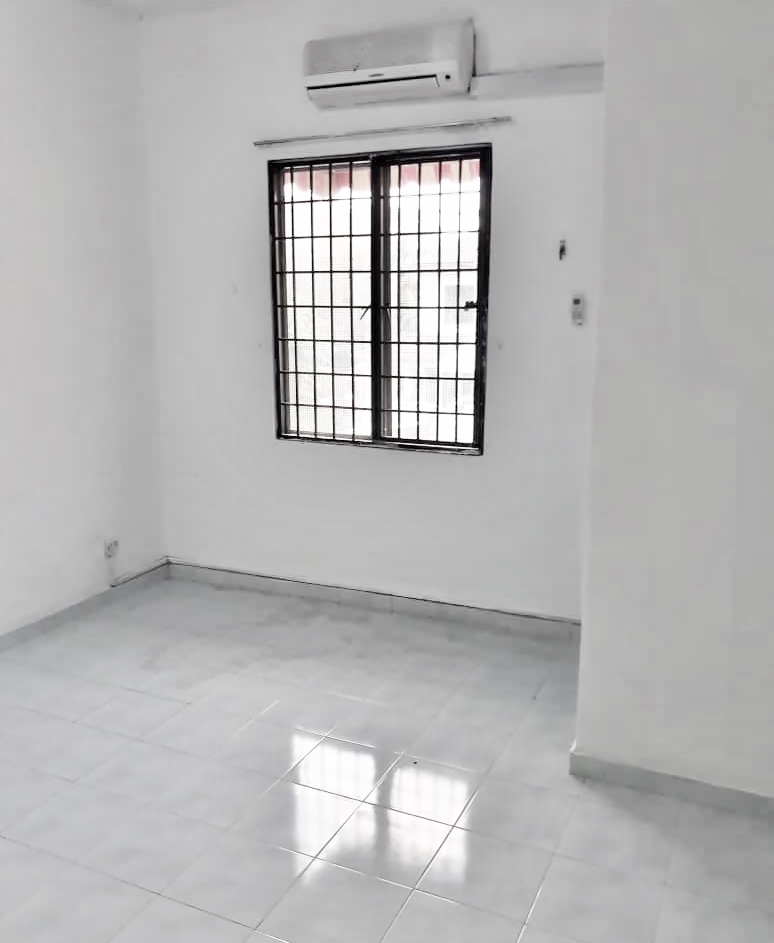 Pandan Terrace Apartment - photo 4