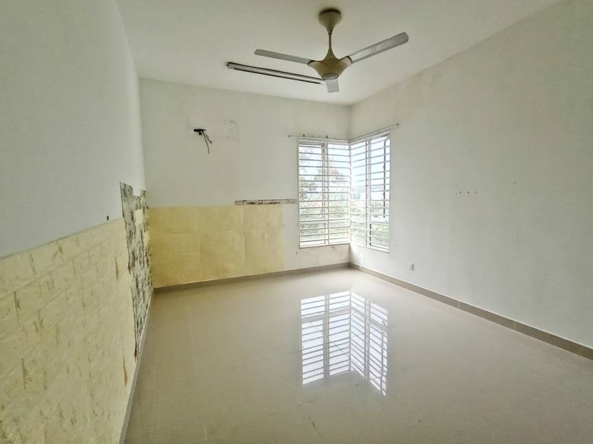4R3B Corner Green Terrain Prima Villa - photo 5