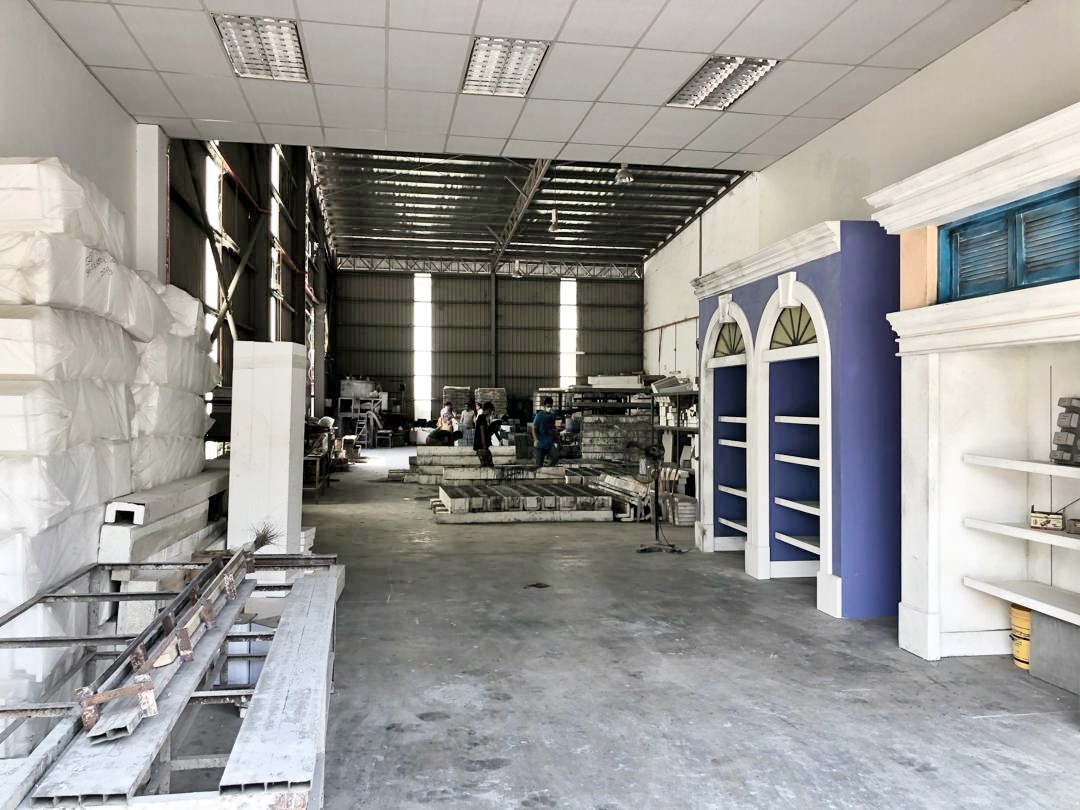 Semi-D Factory Telok ...
