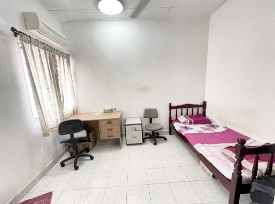 Corner 2 storey Sungai Long Taman Ikhlas - photo 3
