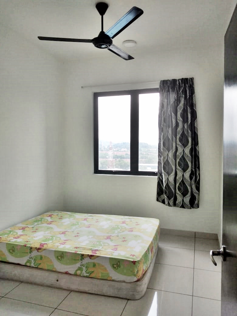 Kiara Plaza Semenyih - photo 3