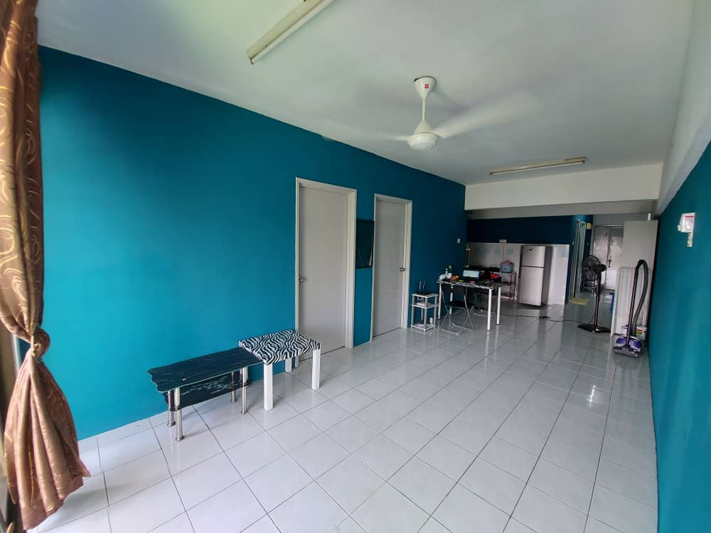 APARTMENT PANGSAPURI PERDANA SEKSYEN 13 SHAH ALAM - photo 2