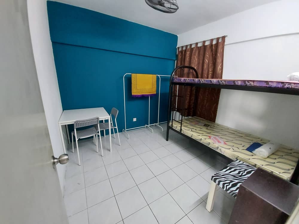 APARTMENT PANGSAPURI PERDANA SEKSYEN 13 SHAH ALAM - photo 4