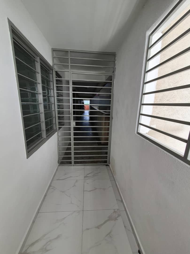 NEAR LRT Pelangi Apartment Kota Damansara - photo 4