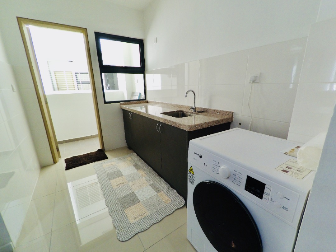 Fully Furnished Suria Residence Bukit Jelutong Sha - photo 3