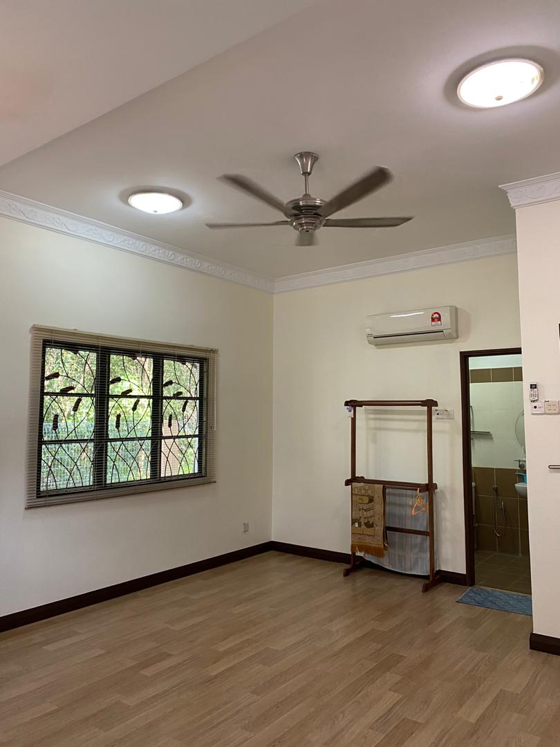 Bungalow Anggerik Garden Saujana Utama Sungai Bulo - photo 3