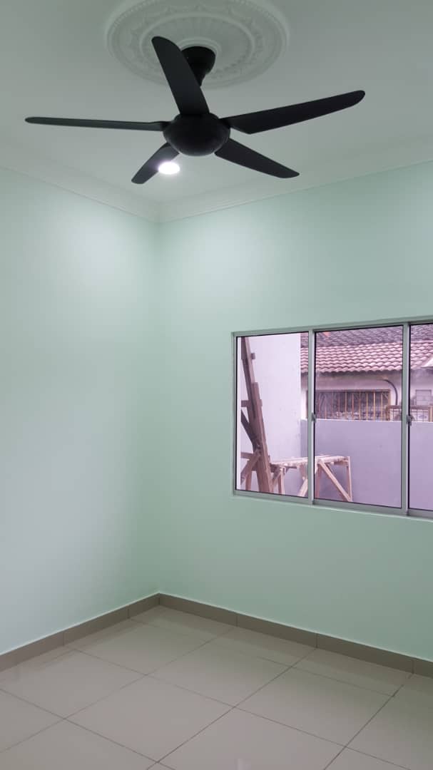 Fully Renovated Single Storey Terrace House Taman - photo 4