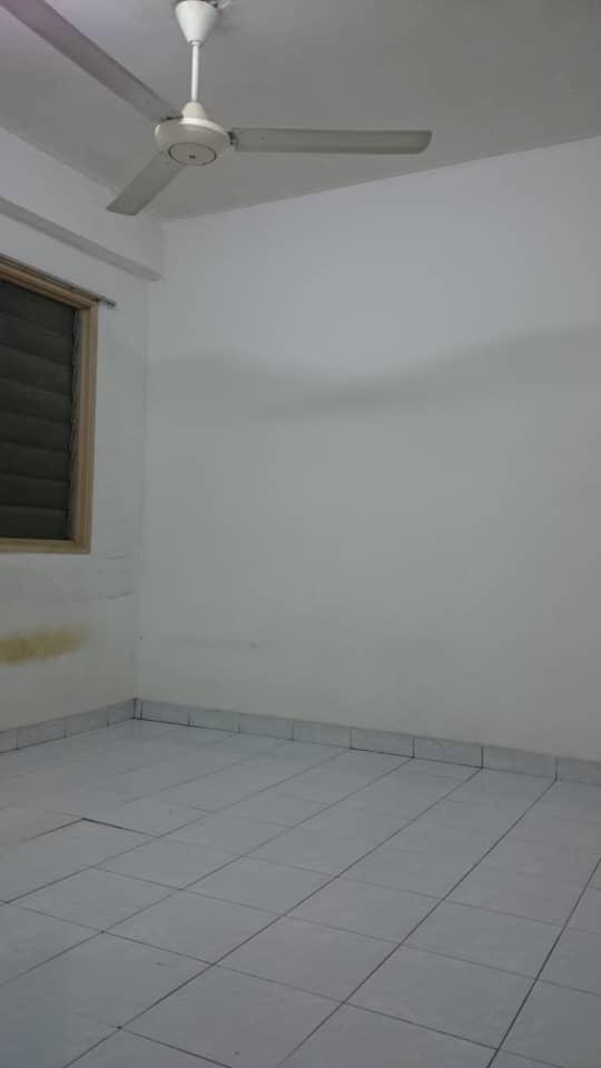 Near LRT  Apartment Cendana Cheras - photo 4