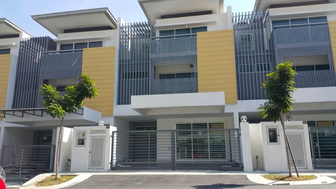 Taman Nadayu 92 Kajang 2 3Storey Superlink House - photo 2