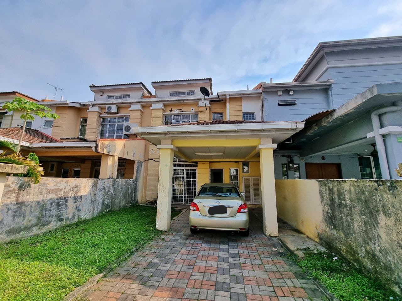 Double Storey House in Ara Idaman Ara Damansara - photo 1