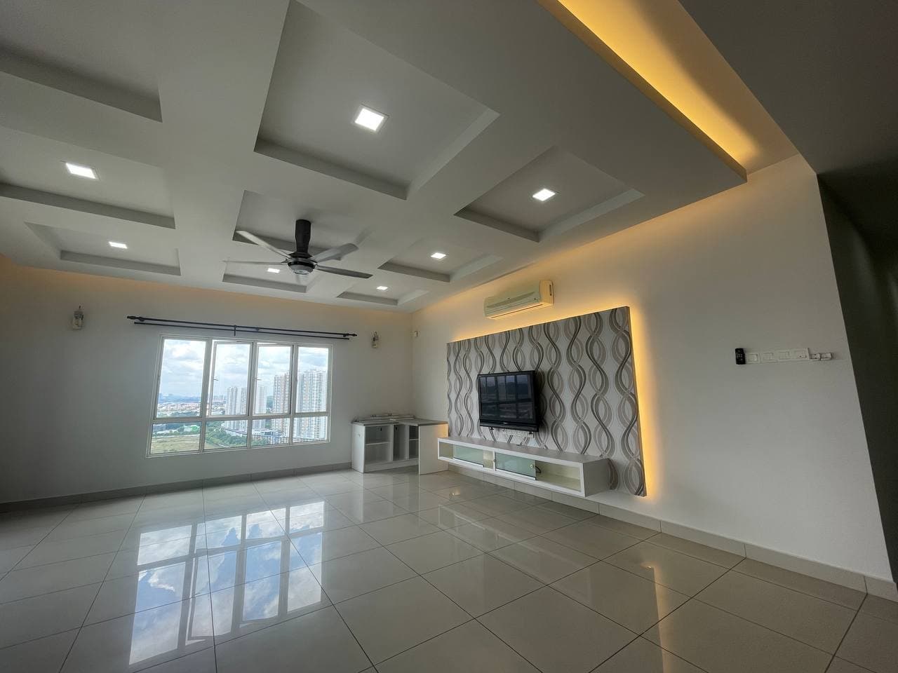 FREEHOLD Endah Promenade Condo Penthouse