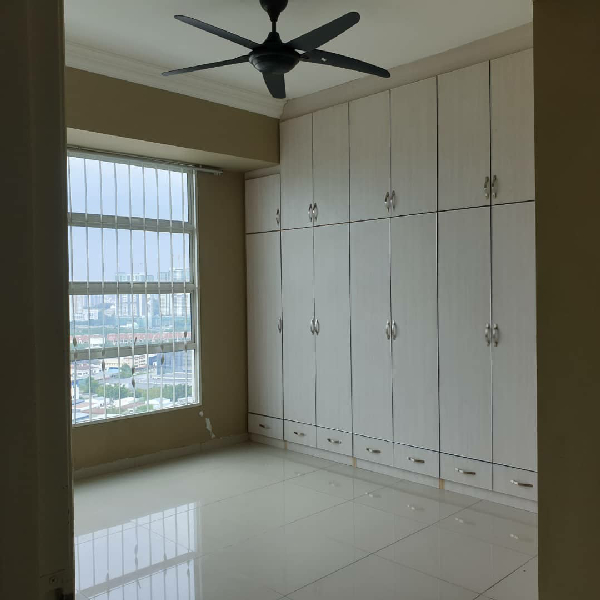 Zest Block A Kinrara Puchong Near MRT - photo 11