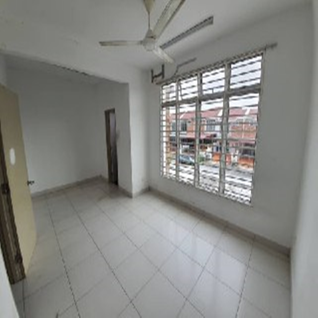 2 Sty Taman Pelangi Semenyih 2 - photo 3