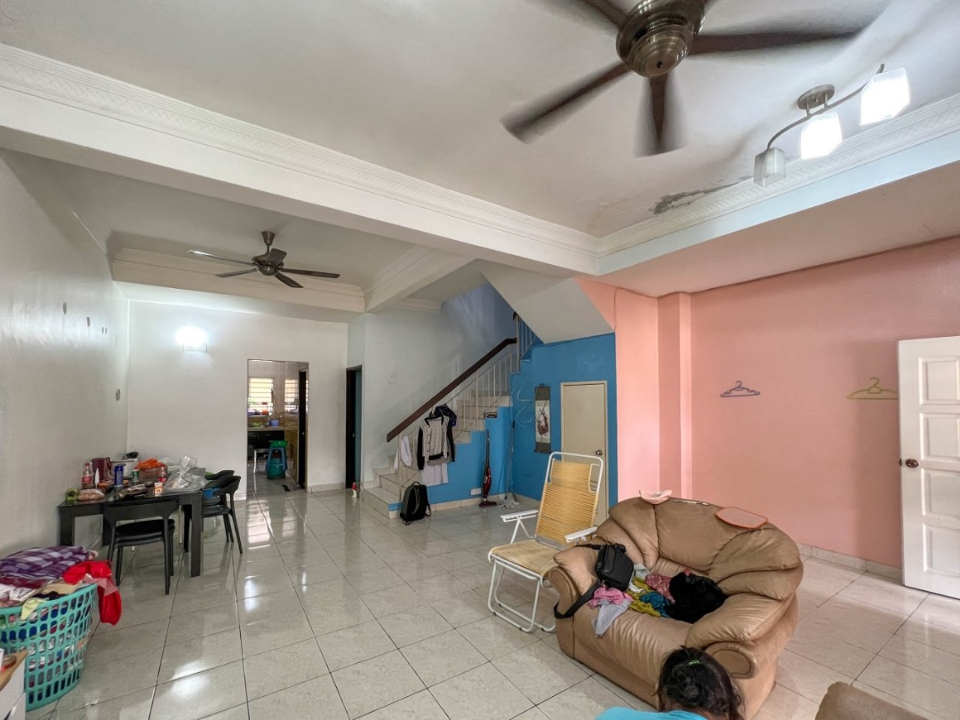 Bangi Double Storey Terrace Taman Impian Putra - photo 3
