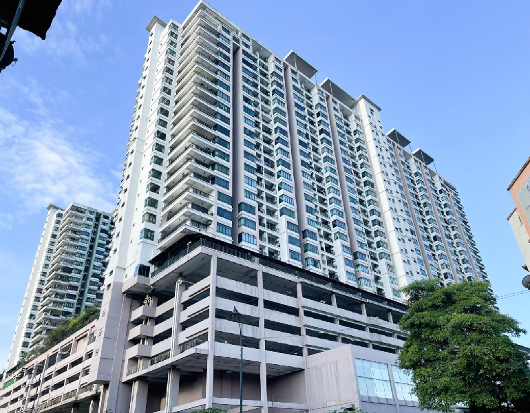 PARTIAL FURNISHED BSP 21 Condominium Bdr Saujana Putra