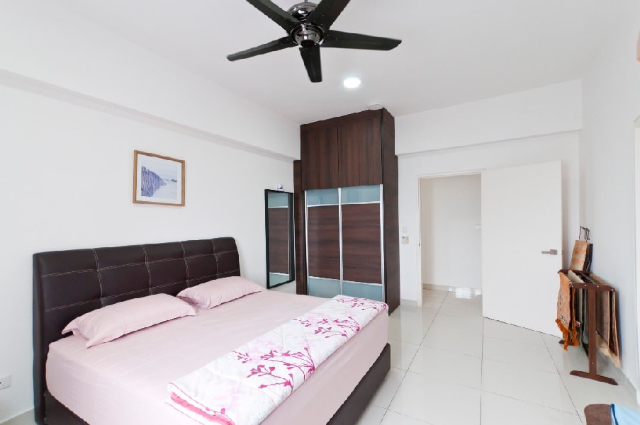 FULLY FURNISHED Mirage by the Lake, Cyberjaya - photo 8