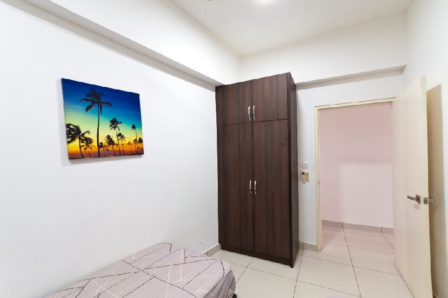 FULLY FURNISHED Mirage by the Lake, Cyberjaya - photo 11