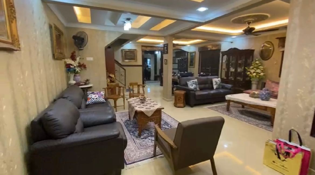 CORNER LOT RENOVATED Double Storey Terrace Seksyen 7 Bandar Baru Bangi - photo 3
