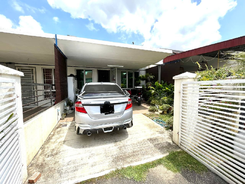 BELOW MARKET VALUE Single Storey Terrace Taman Warisan Bestari Dengkil - photo 1