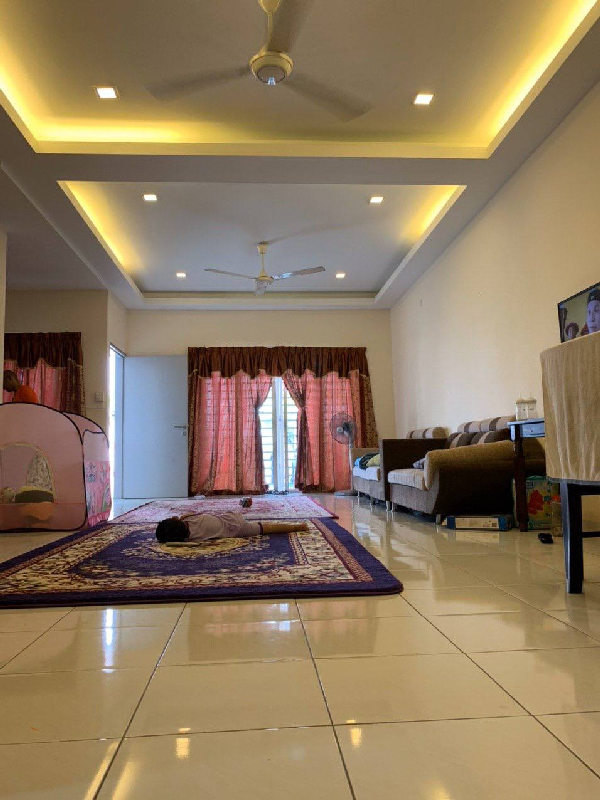 LIKE NEW 2 STOREY TERRACE Laman Orkid Nilai Impian Nilai