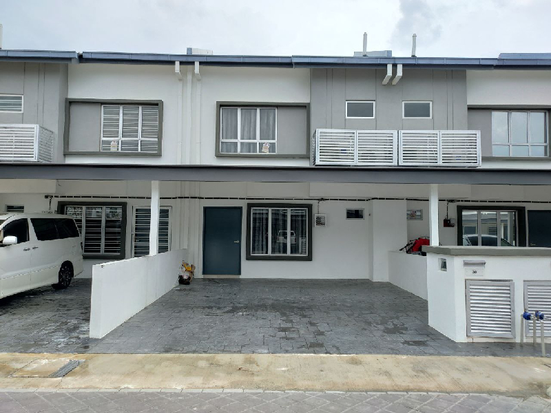RENOVATED DOUBLE STOREY Kita Bayu Cybersouth Cyberjaya - photo 1