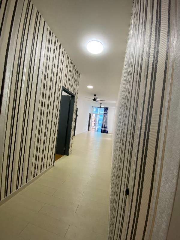 PARTIAL FURNISHED Condominium Lakefront Home Cyberjaya Selangor - photo 9