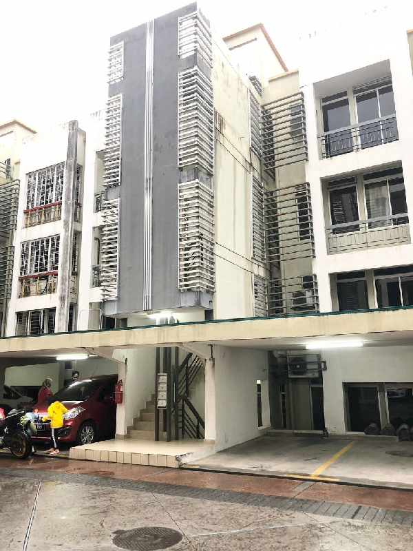 PARTIAL FURNISHED 2 Storey Cyberia Smarthomes Townville 2 Cyberjaya