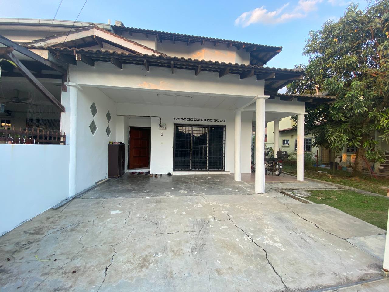 SEMI-D 2 Storey Taman Desa Surada Seksyen 8 Bangi - photo 3