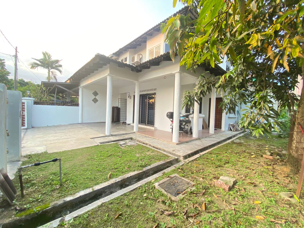 SEMI-D 2 Storey Taman Desa Surada Seksyen 8 Bangi - photo 8