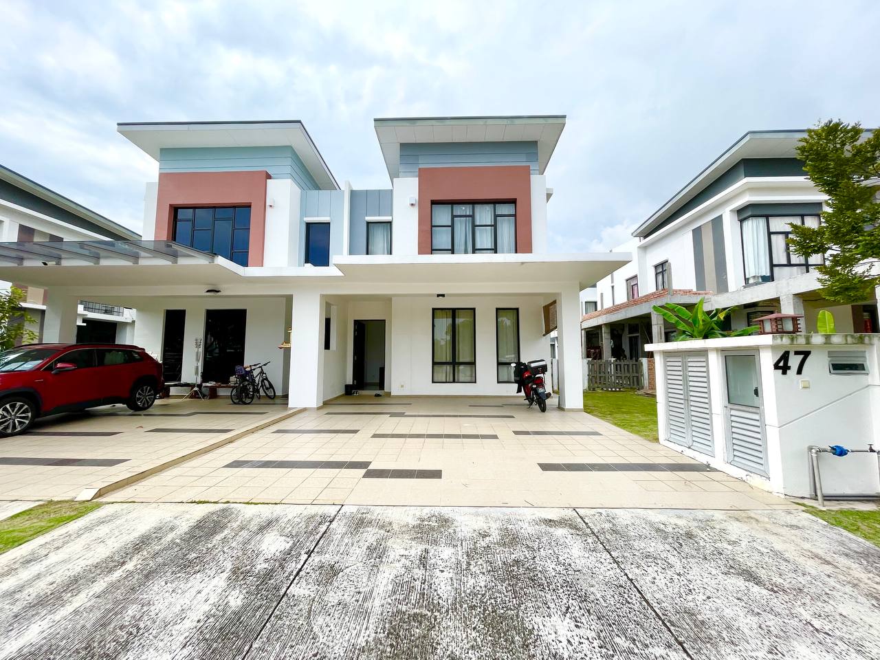 FACING OPEN 2 Storey Semi-D Setia Ecohill Semenyih