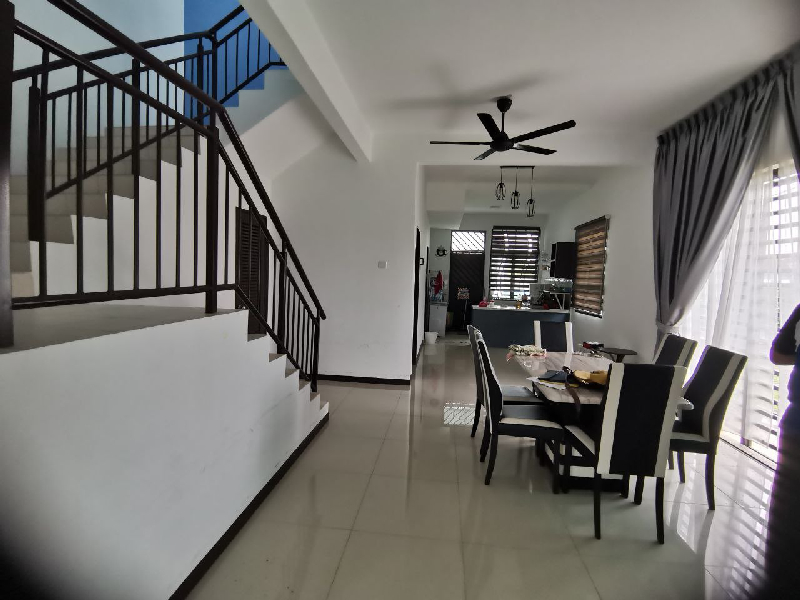FACING OPEN 2 Storey Corner Saujana KLIA Kota Warisan Sepang Maraylis  - photo 8