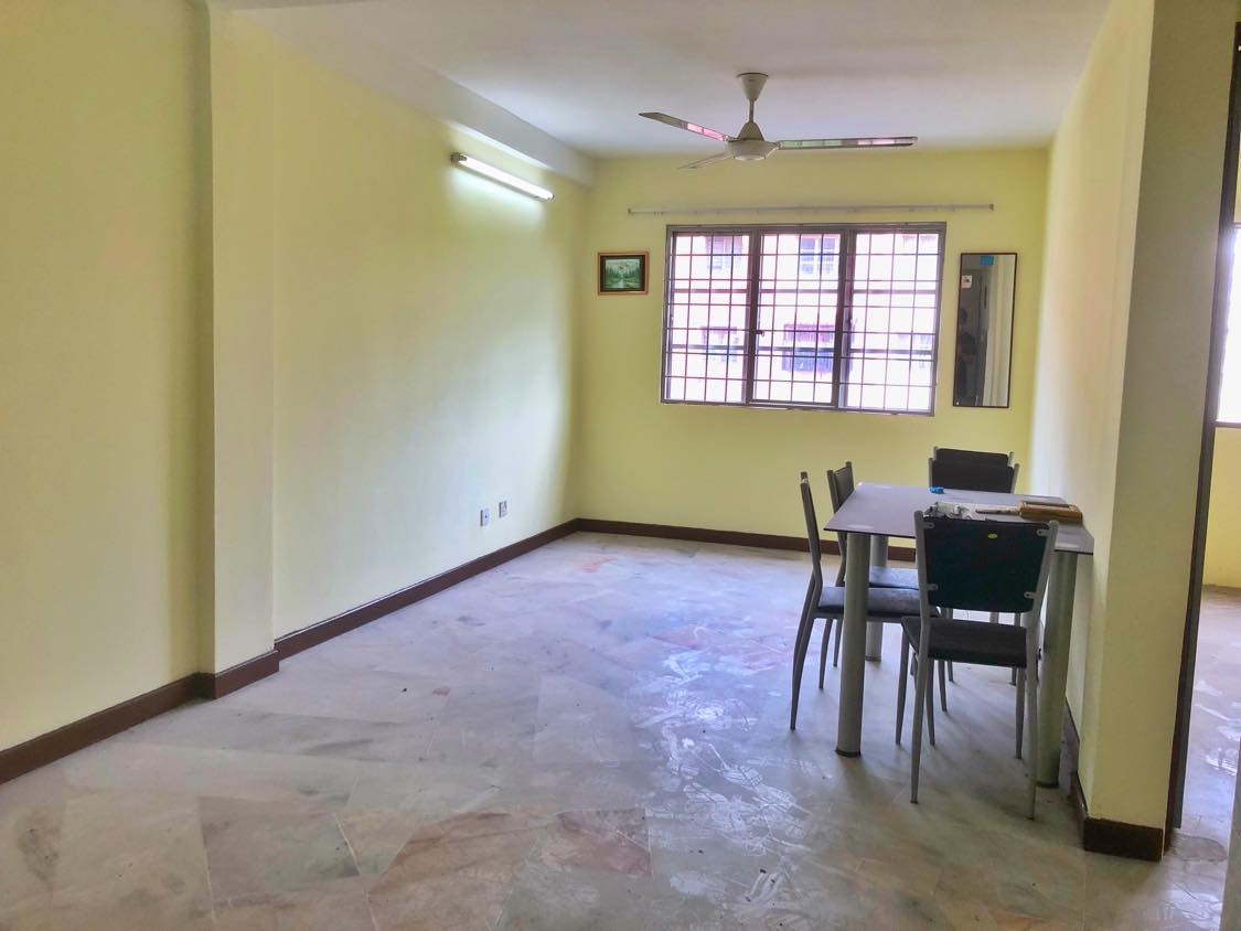 PKNS flat Sek 7 Shah Alam JR - photo 3