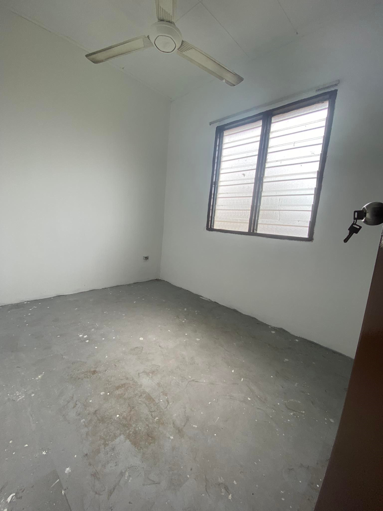 SA2204 0652 PKNS flat Sek 7 Shah Alam by Emily - photo 4